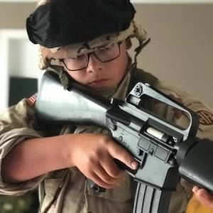 Meet your Posher, Anthony